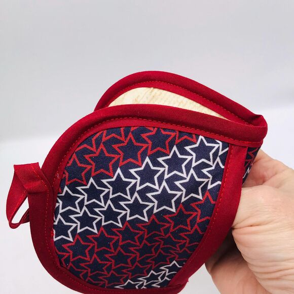 4 Piece Baking Set: 2 Finger Hotpads and 2 Square Potholders, Patriotic Stars - Picture 7 of 8